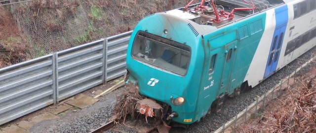 Deragliamento treno