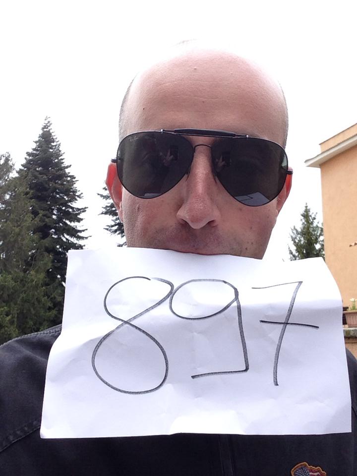 897