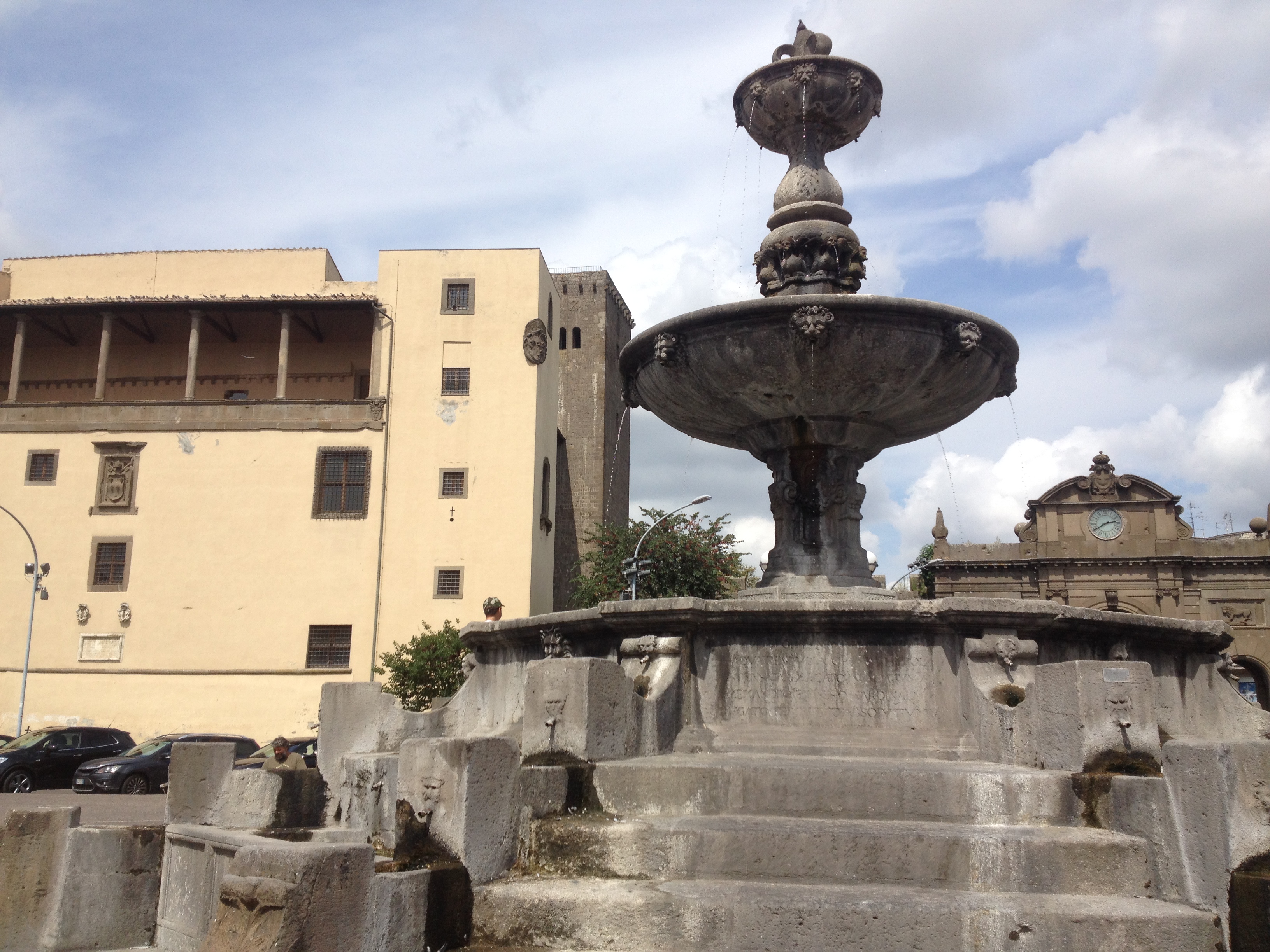 RoccaAlbornozPiazzadellaRocca