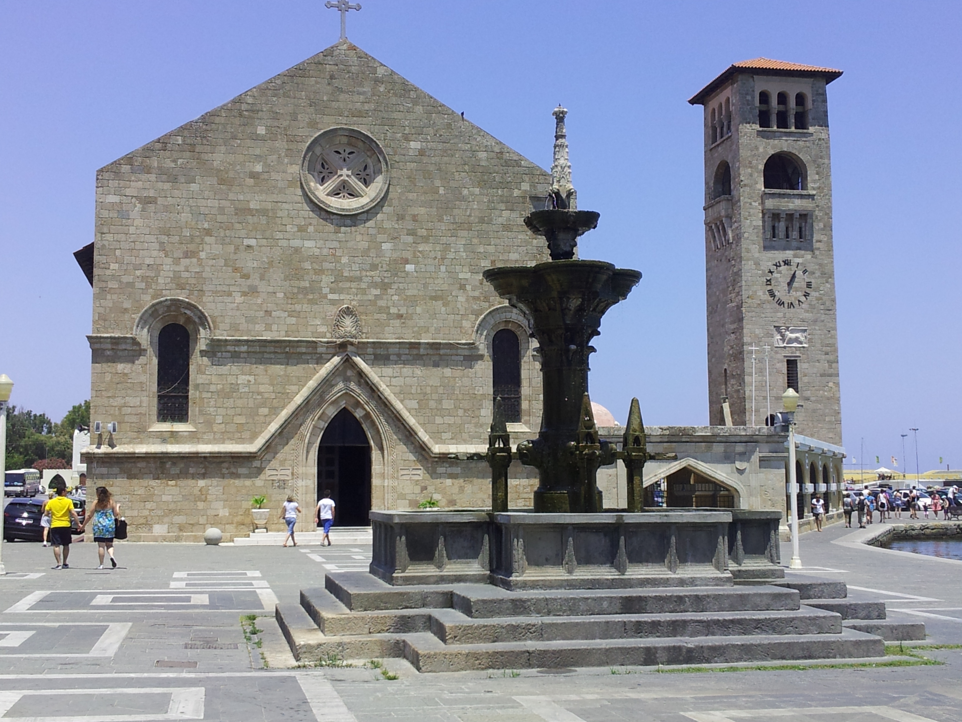 fontana grande rodi