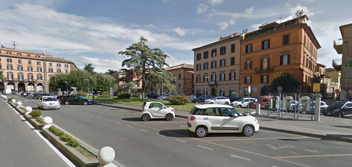 piazza-della-rocca