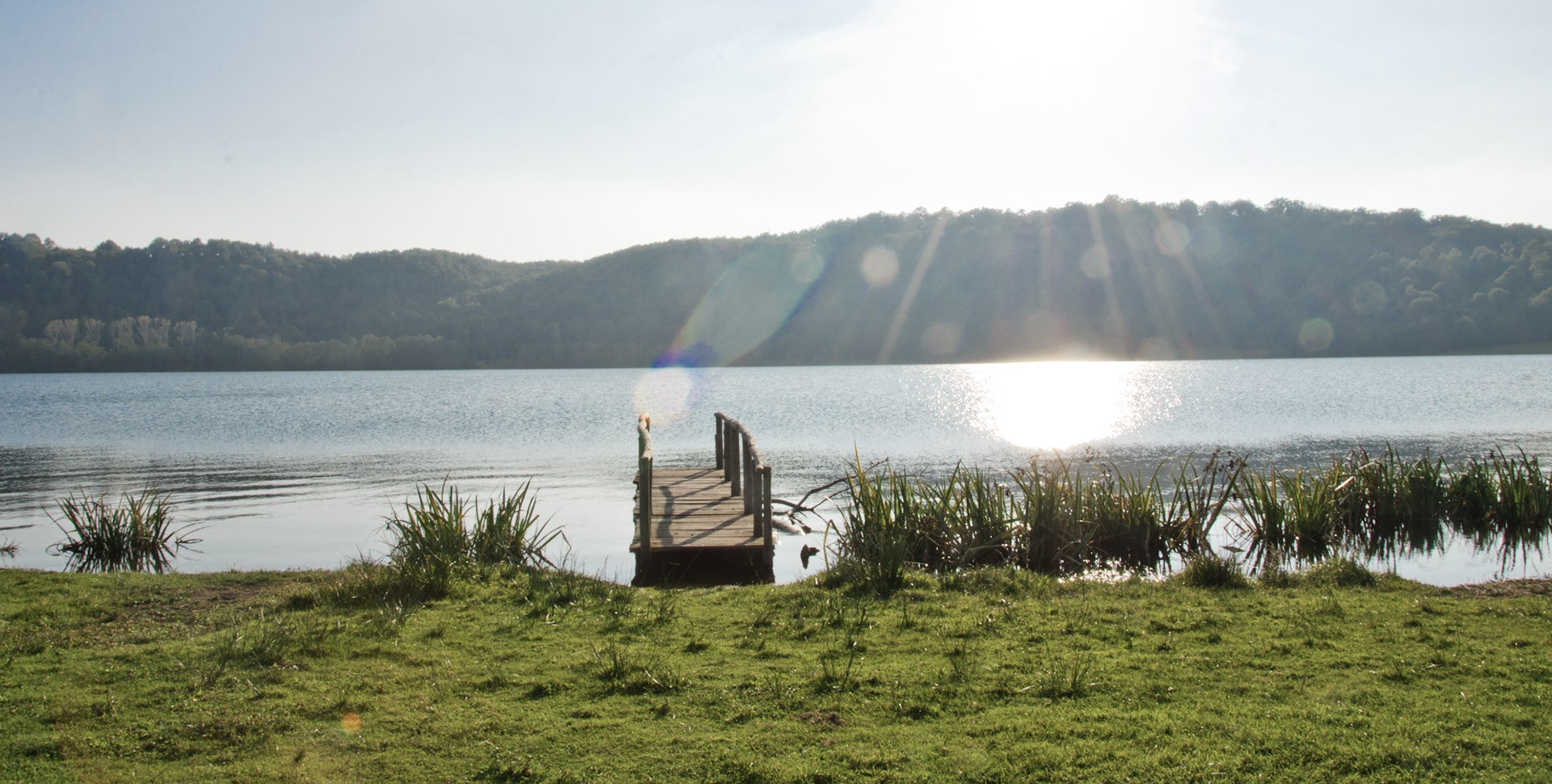 foto lago mezzano