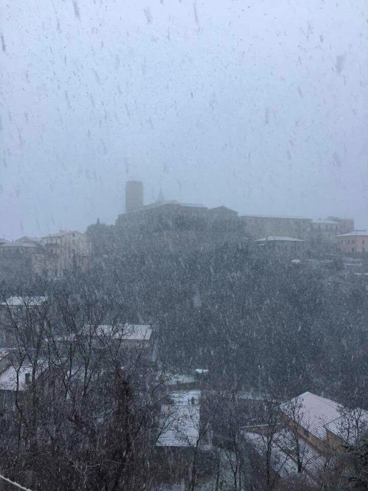 Neve Valentano