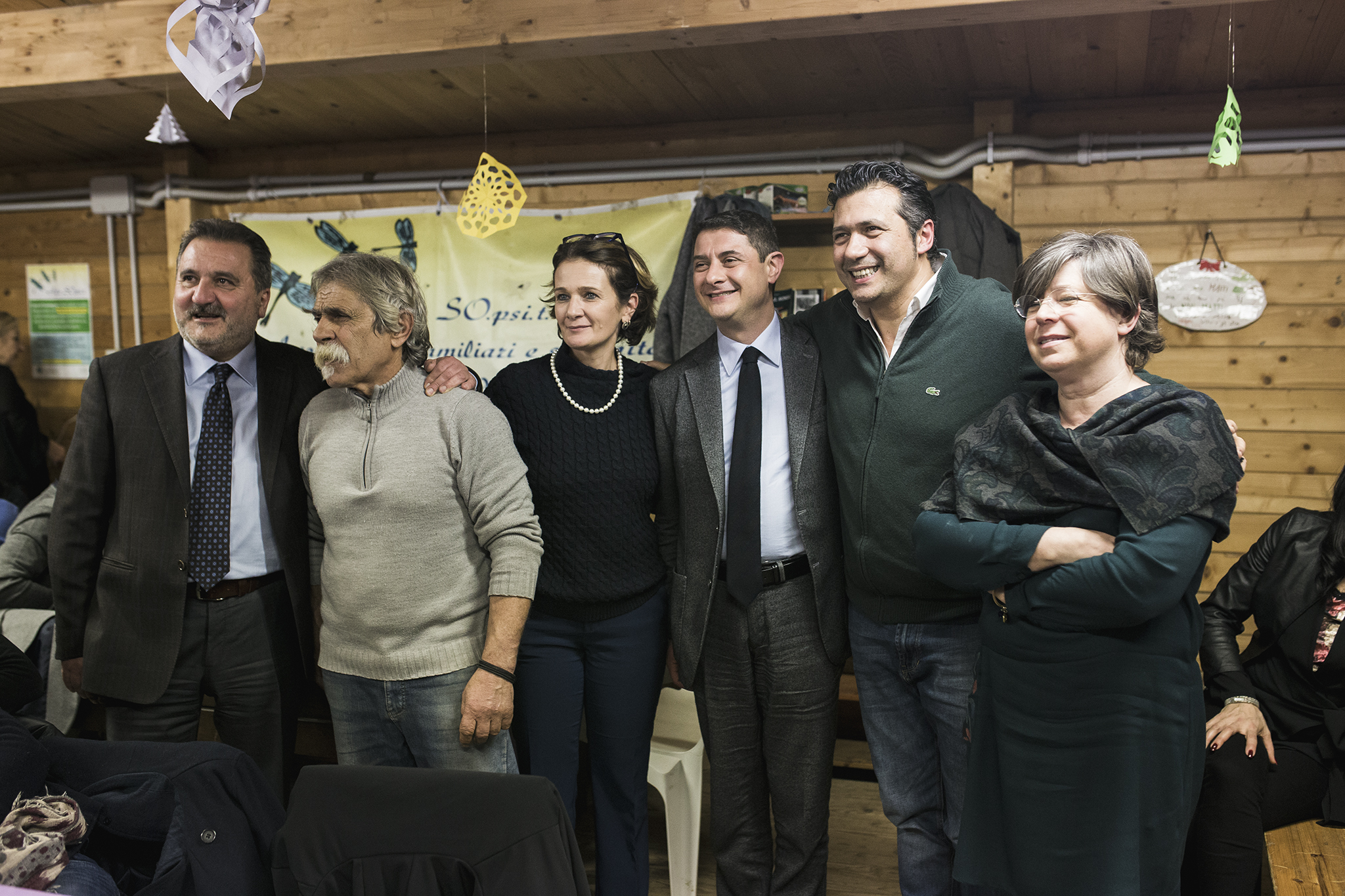 Foto cena solidale fattoria di Alice