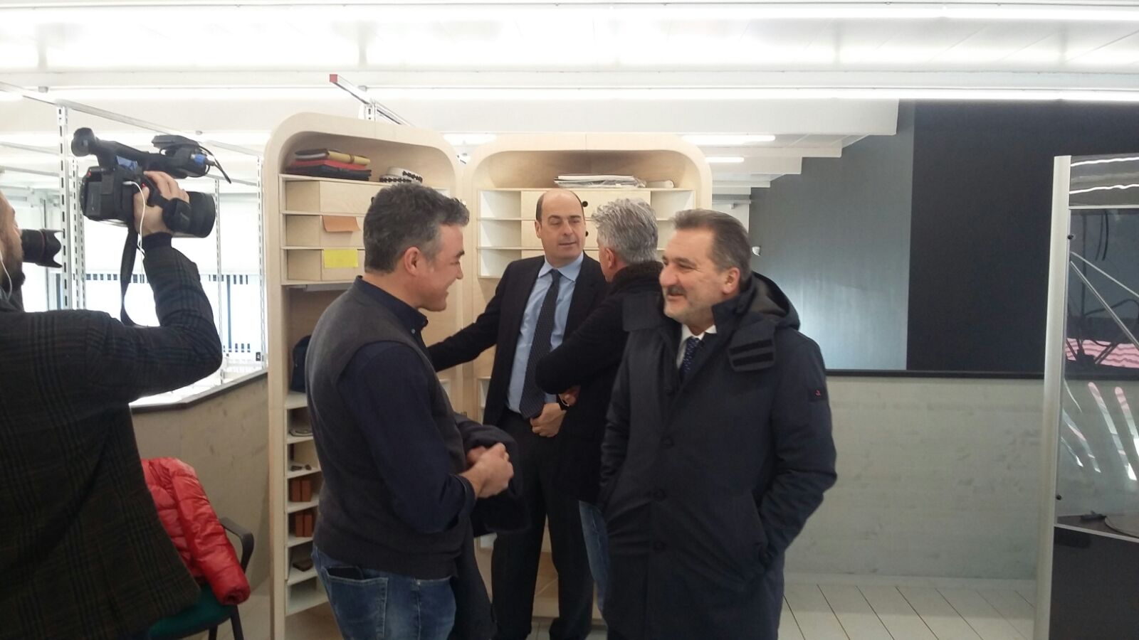 Il consigliere regionale Panunzi in visita all'azienda