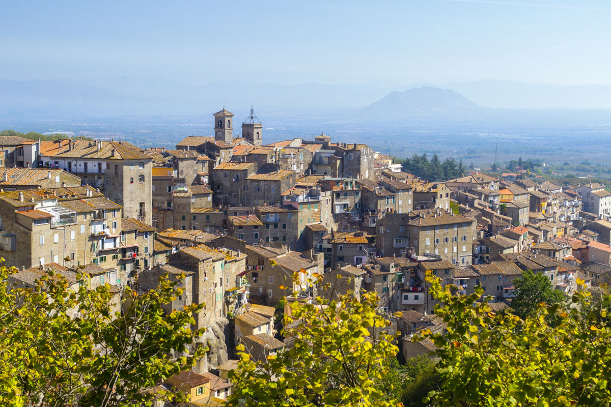 borgo-caprarola-insieme