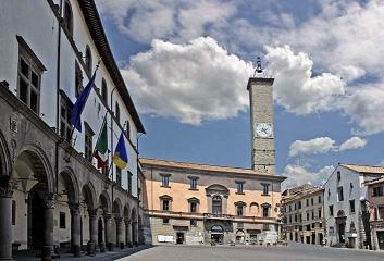 viterbo-centro-storico-off-limits-alle-auto-il-venerdi-e-il-sabato_36486