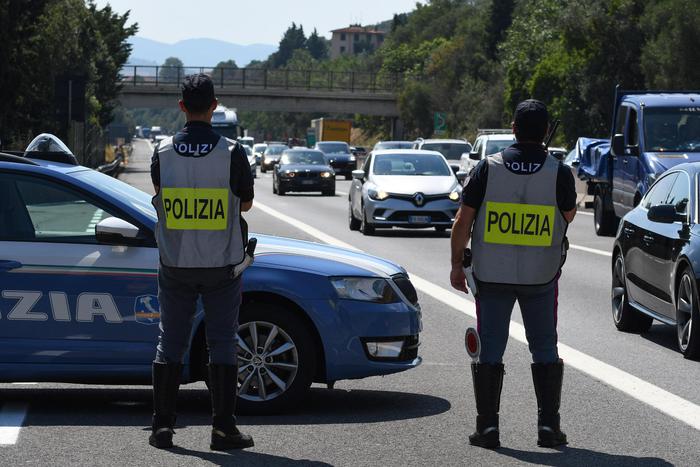 Polizia-stradale