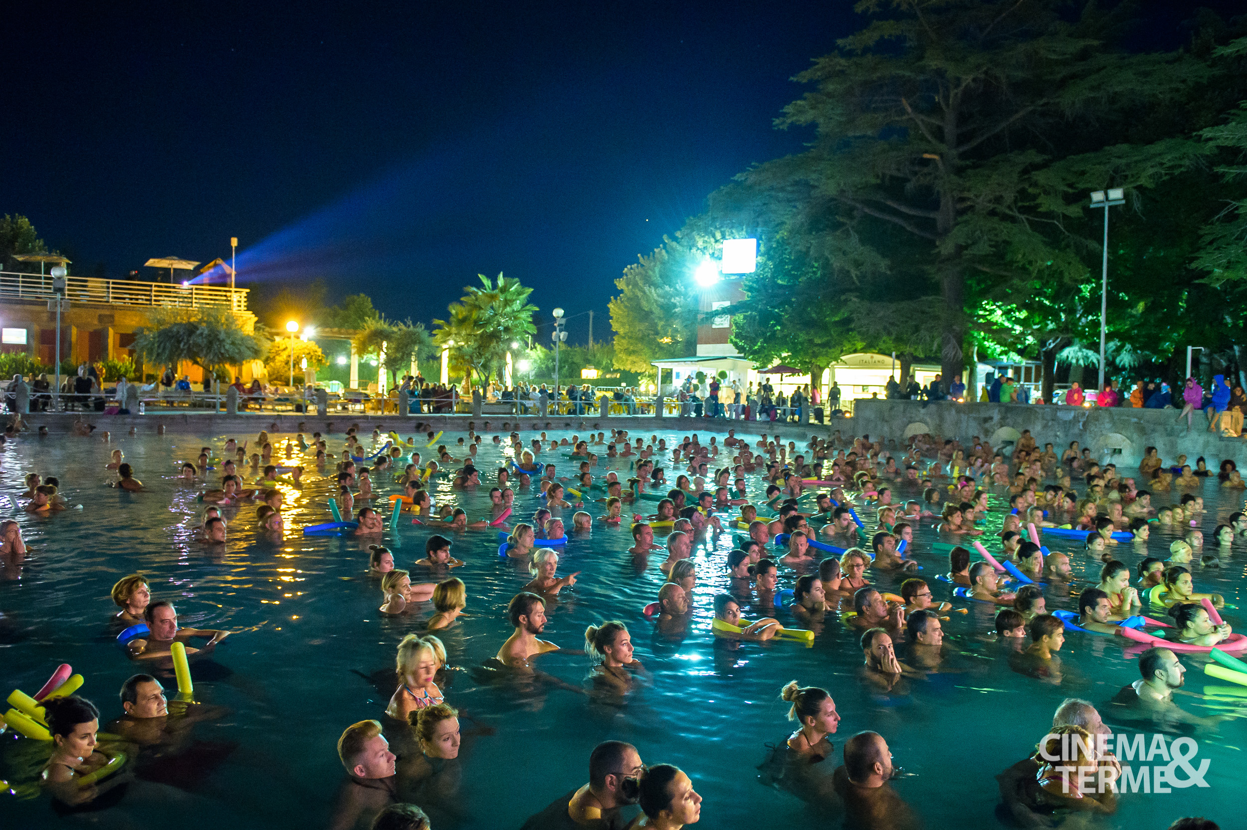 Cinema e Terme pubblico