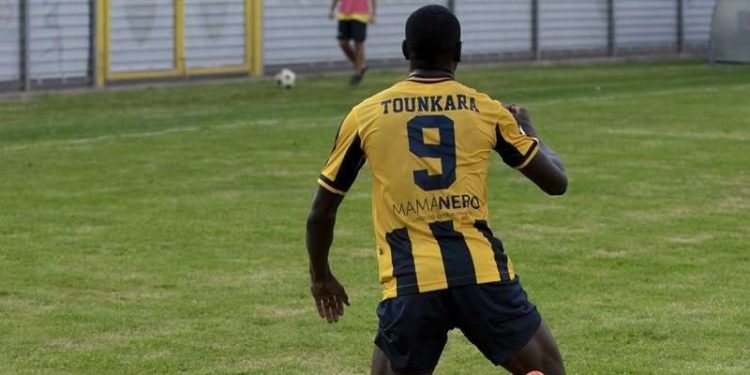 cropped-Tounkara-ph-Giulio-Ferretti-A.S.-Viterbese-Castrense-750x375