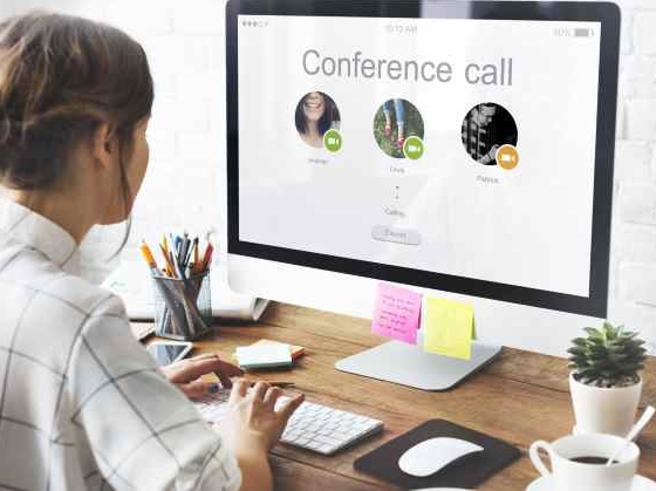 video-conferenza-smart-working-640-kOwE-R5MSnf2aH9sI3LeQNuZpK1H-656x492@Corriere-Web-Sezioni
