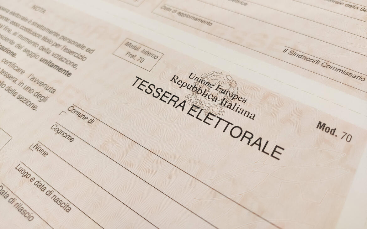 Foto tessera elettorale