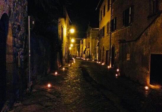 Foto quartiere Pianoscarano in notturna Viterbo