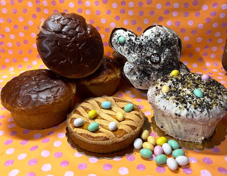 L'arte del pane di Claudio e Sabrina, pizze di Pasqua, colomba e pastiera