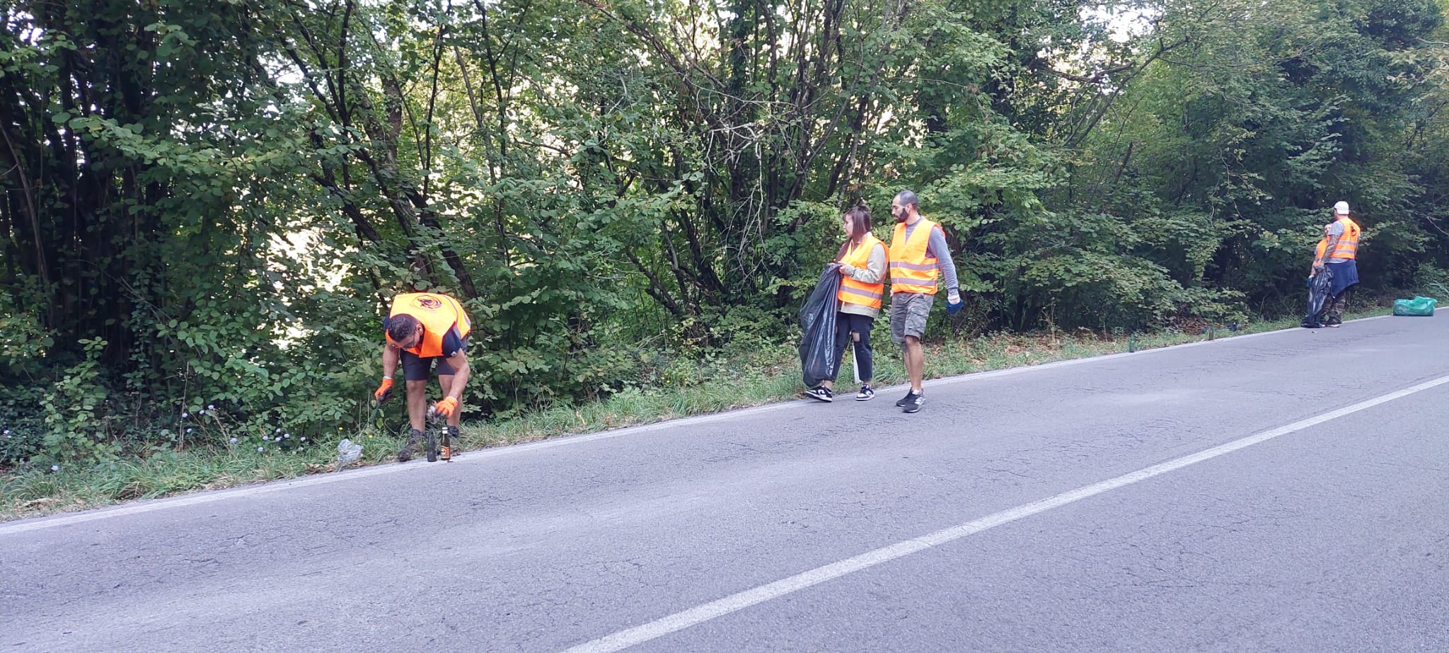 Foto pulizia Strada Cimina