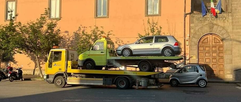 Foto carro attrezzi