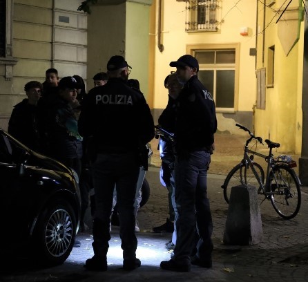 polizia 2