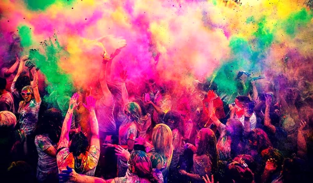 holi