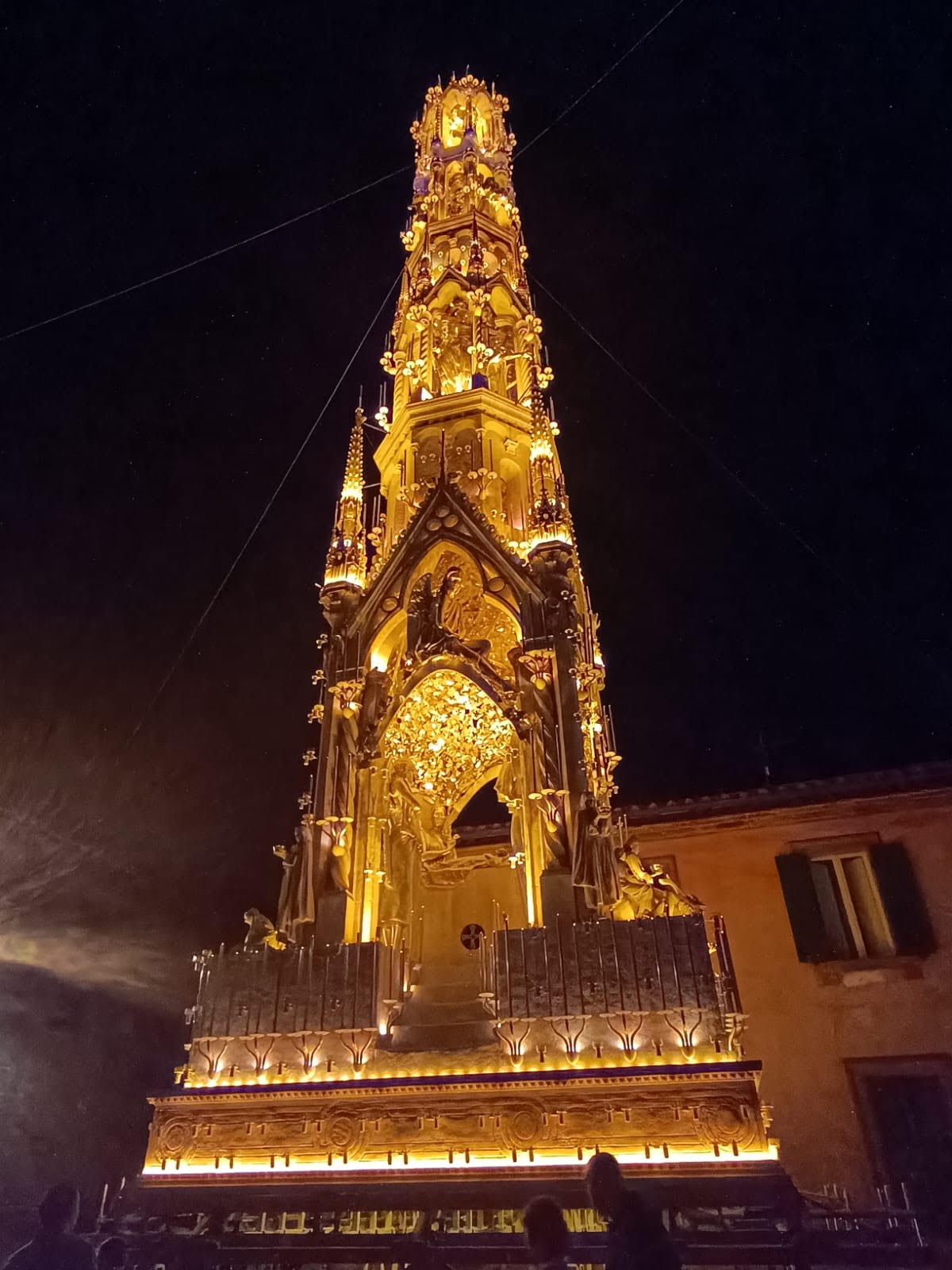 Foto Dies Natalis Viterbo Macchina di Santa Rosa
