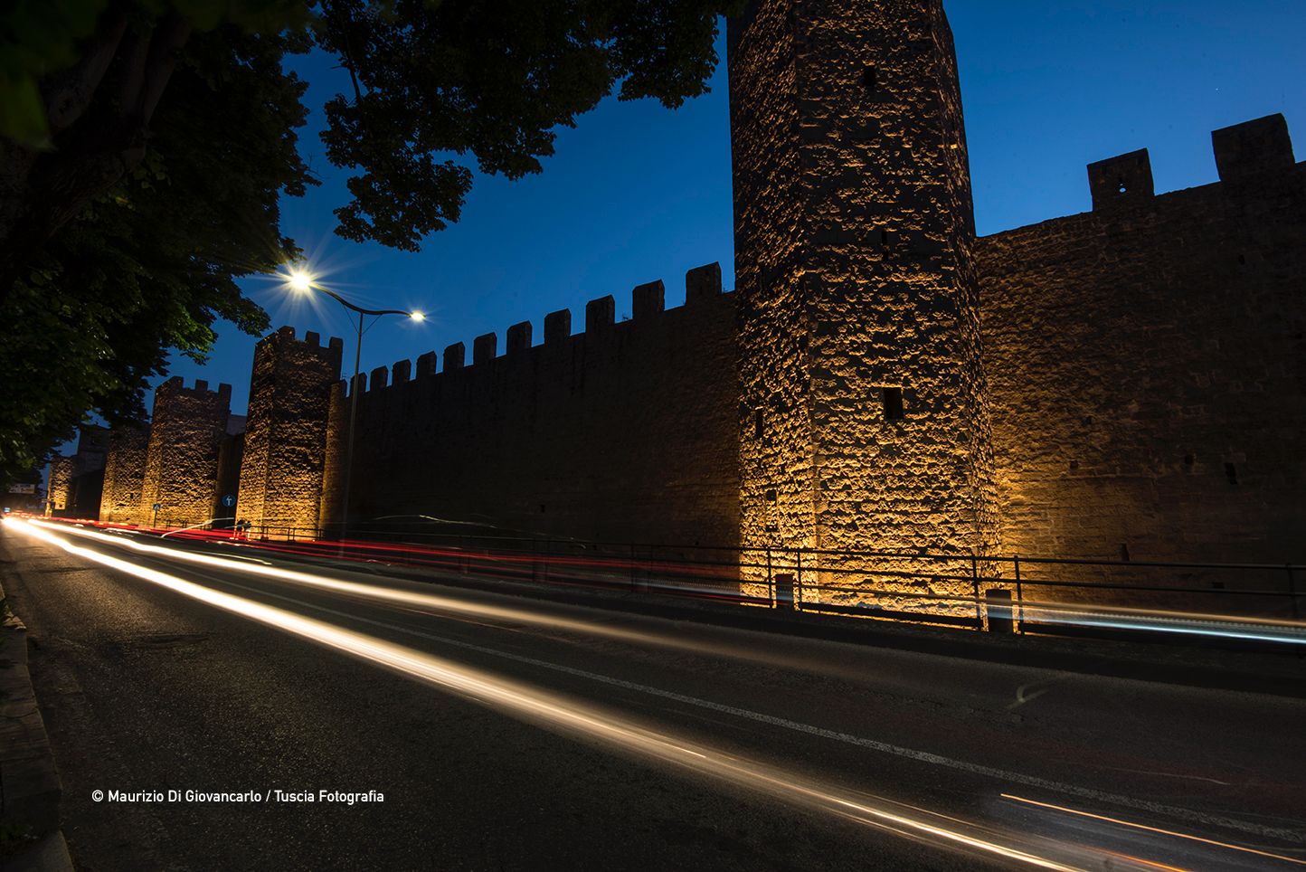 mura viterbo illuminate 02