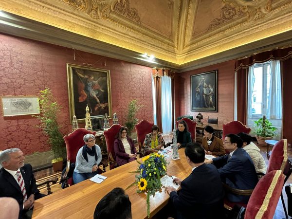 PHOTO-2025-10-27-19-49-57