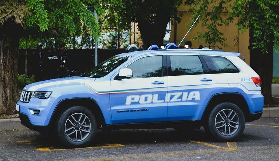 polizia 2