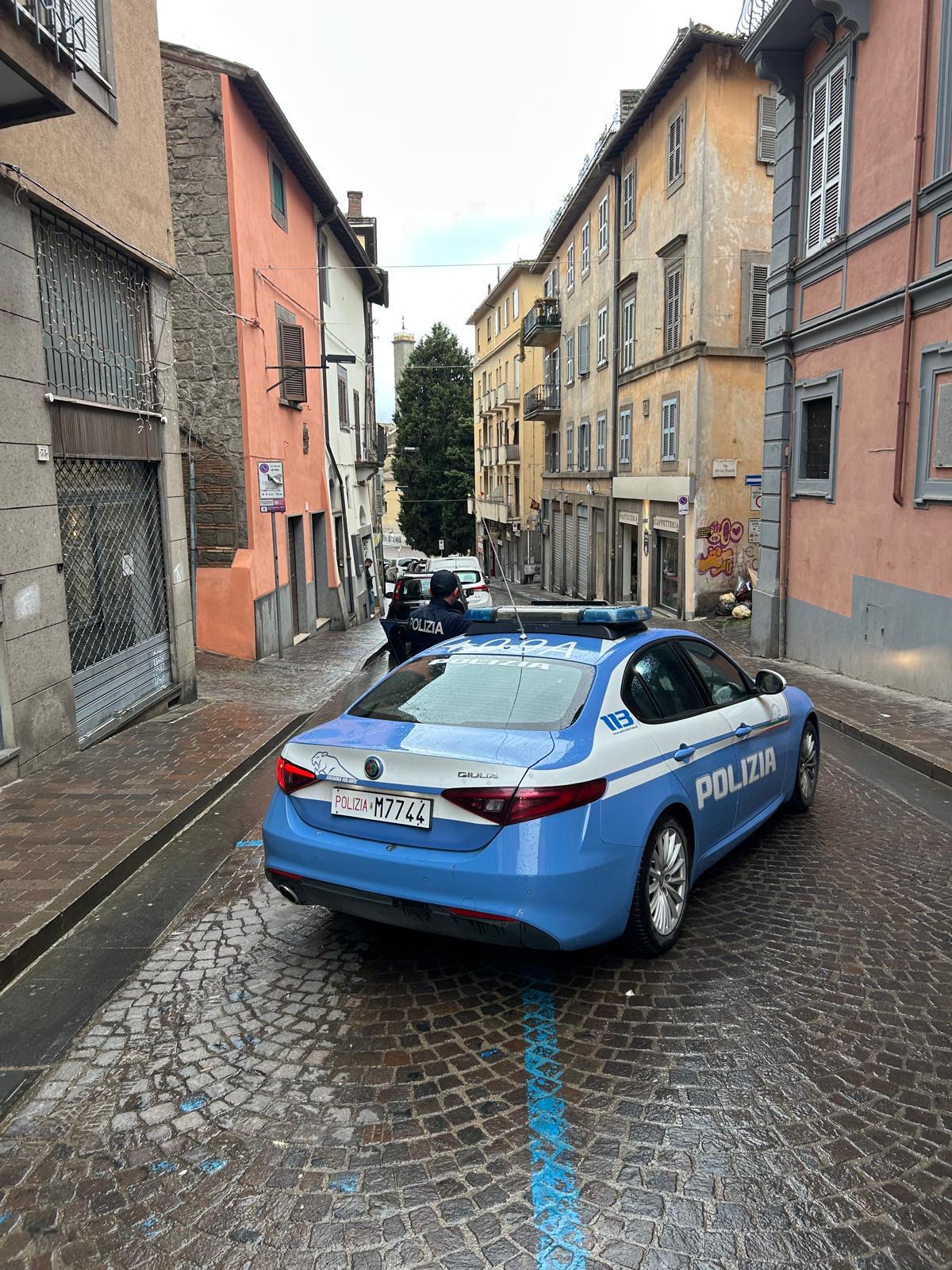 polizia via cairoli