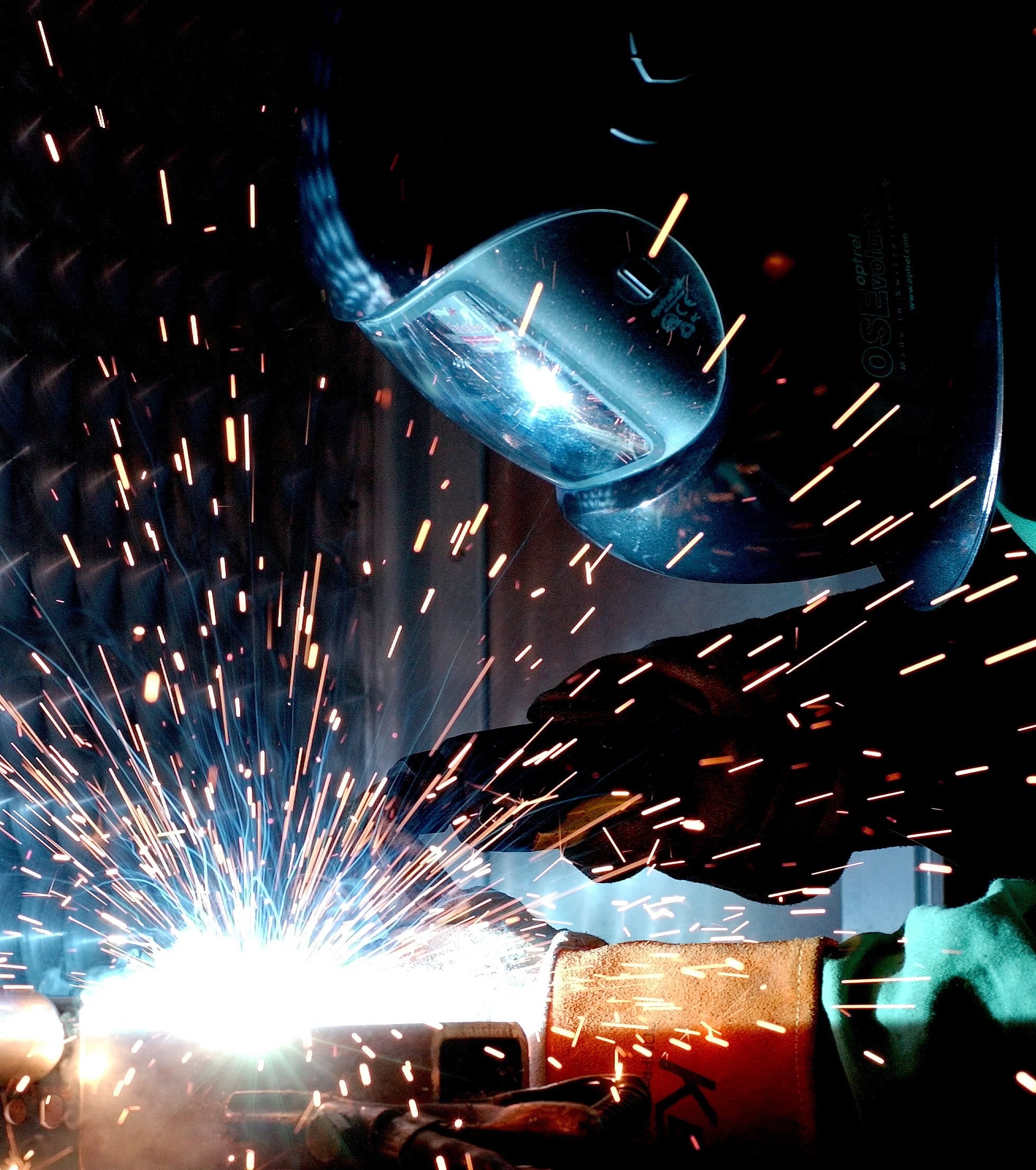 wikiimages-welding-67640
