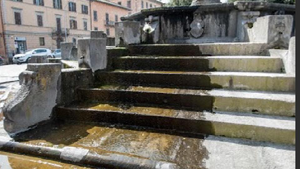 fontana di piano 01
