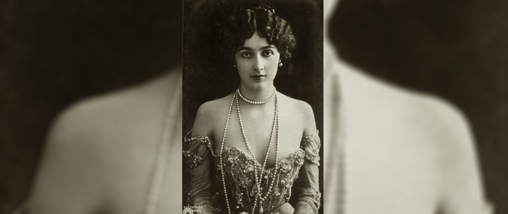 lina-cavalieri